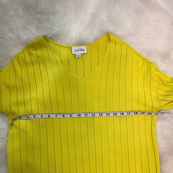 #640 Joseph Ribkoff Lydia Top size M - Picture 9 of 11